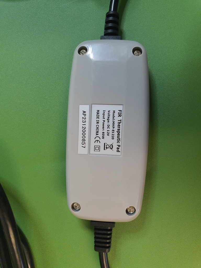 Wärmematte EickWarm II 65 x 50 cm inklusive Netzteil, SN: AP2312000857 - Der Artikel ist ohne Originalverpackung, Baujahr 2023